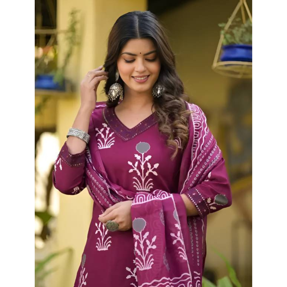 Women's Cotton Blend Printed Straight Kurta with Dupatta Set (Pack of 1)