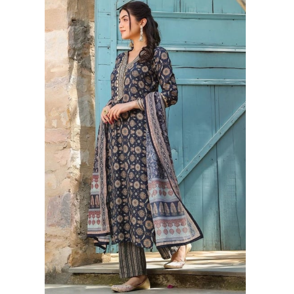 Women's Cotton Blend Printed Straight Kurta with Pant with Dupatta Set (Pack of 1)