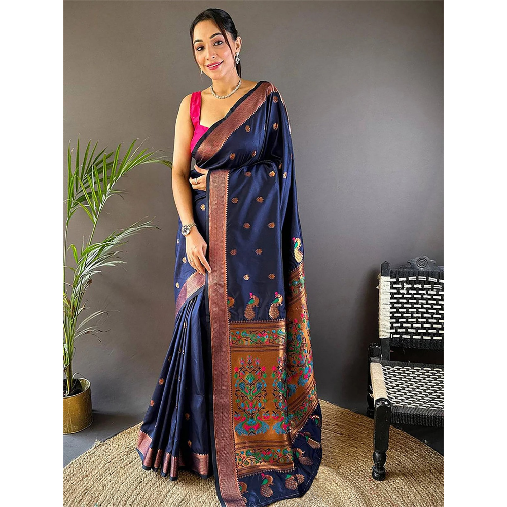 Women's Silk Blend Jacquard Saree with Zari Border (Pack of 1)