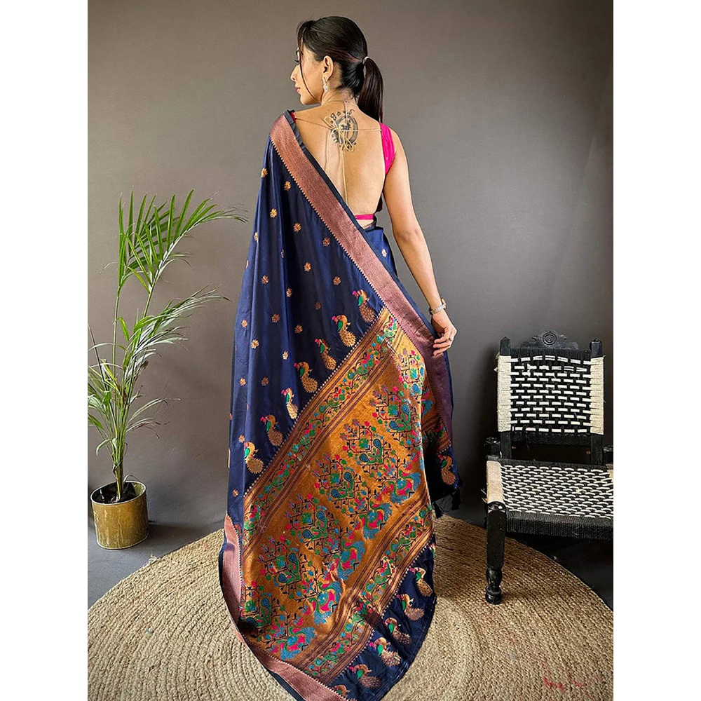 Women's Silk Blend Jacquard Saree with Zari Border (Pack of 1)