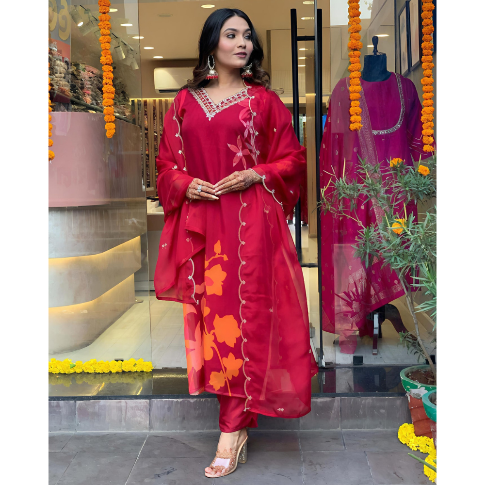 Women's Cotton Blend Straight Printed Kurta with Pant & Dupatta (Pack of 1)